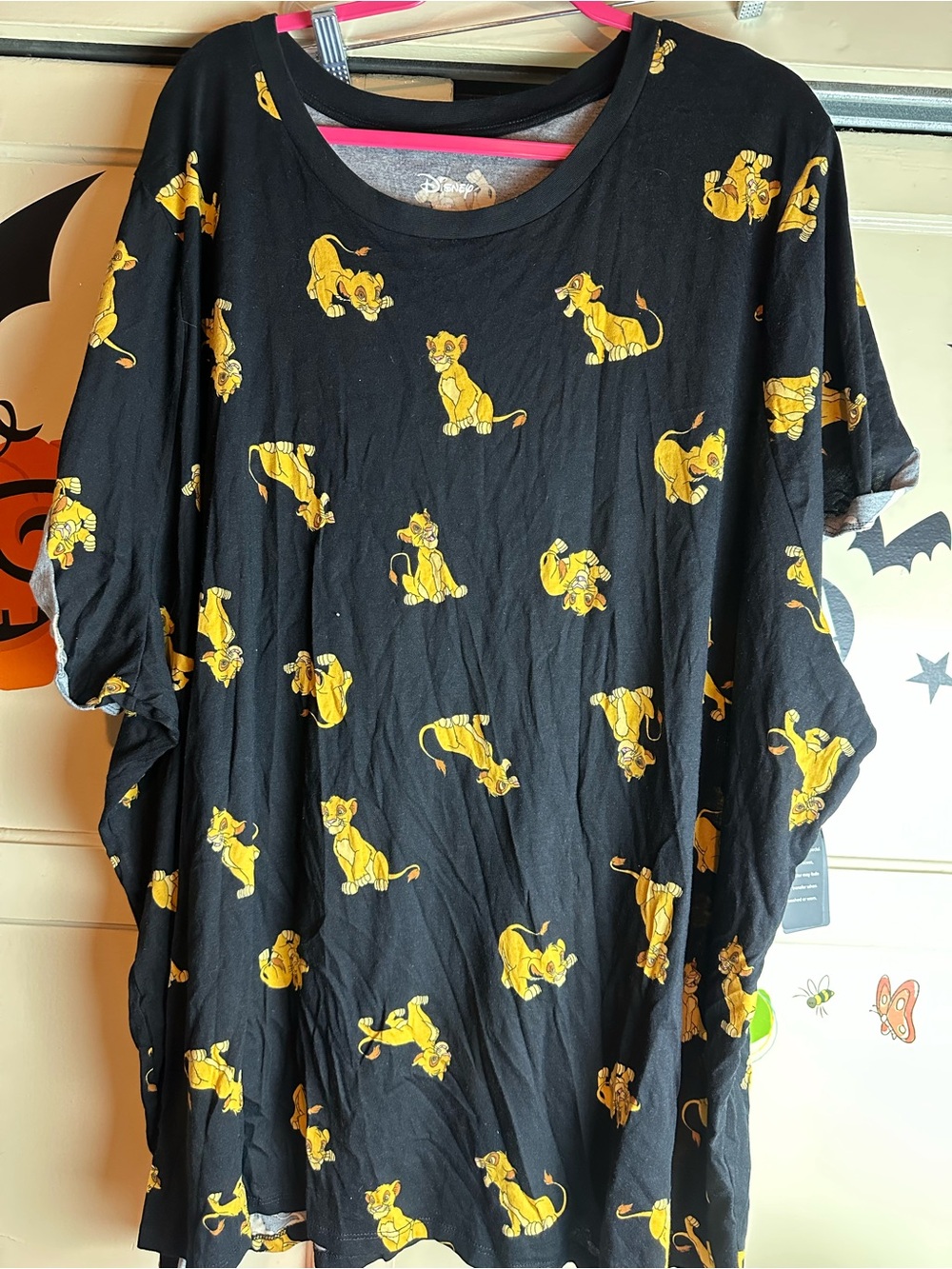 Disney Black Simba Print Tee size 6X torrid